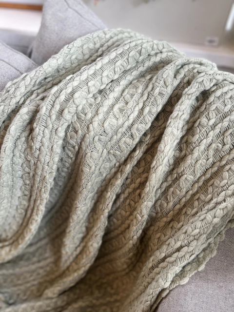 Manta tricot verde (erva doce)