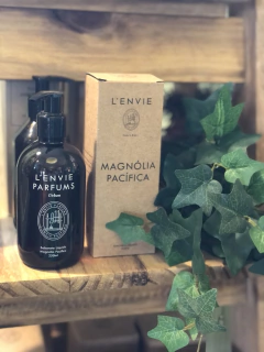 Sabonete líquido Urban Magnólia Pacífica - comprar online