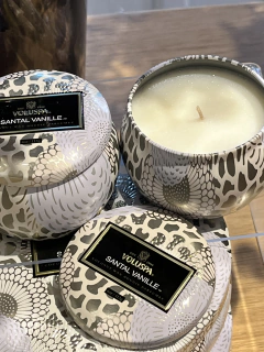 Mini vela lata 25h Santal Vanille - comprar online