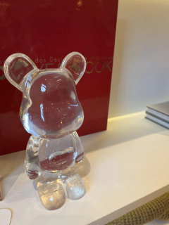 Escultura gummy bear transparente P