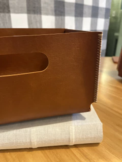 Cestos em couro marrom M - comprar online