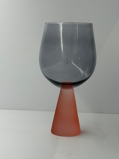 Taça fumê e rosa - Studio54decora