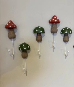 Gancho cogumelo vermelho - Studio54decora