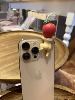 Bonequinha maçã na internet