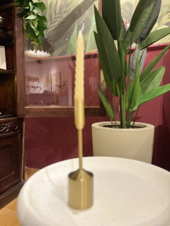 Castiçal Dourado 4 - comprar online