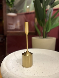 Castiçal Dourado 6 - Studio54decora