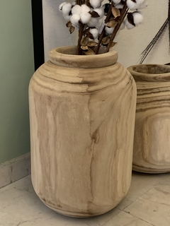 Vaso em madeira arredondado 2