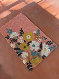 Capacho rosa floral na internet