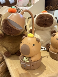 Luminária Capivara barquinho - comprar online