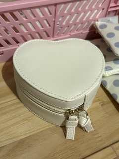 Mini porta joias coração G Off White - comprar online