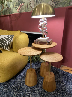 Mesa lateral média na internet