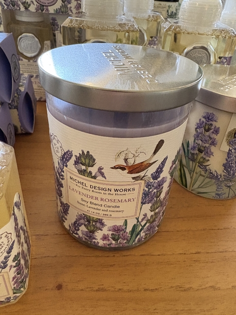 Vela copo médio Michel Design Works Lavander Rosemary - comprar online
