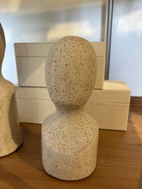 Escultura face cerâmica P - comprar online