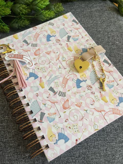 Diário Alice com cadeado - comprar online