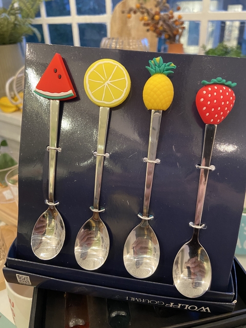Conjunto 4 colheres frutas