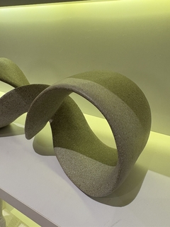 Escultura infinito na internet