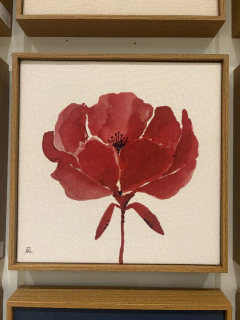 Quadro flor vermelha na internet