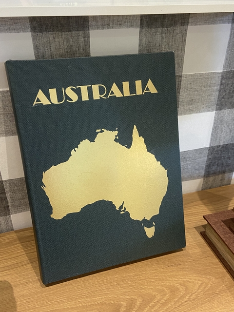 Caixa livro Austrália
