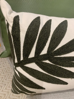 Almofada baguete folhagens - comprar online
