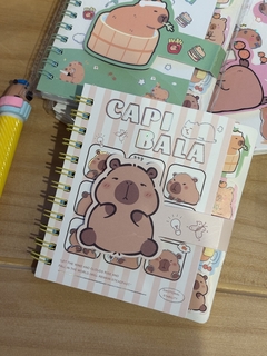 Caderninho capivara marrom - comprar online