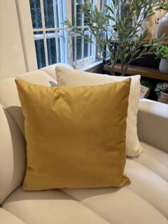 Almofada veludo mostarda - comprar online