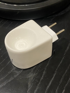 Aromatizador elétrico branco