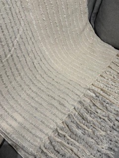 Manta listras cru com franjas - Studio54decora