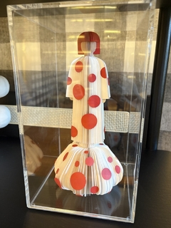 Kusama branca Acrílico