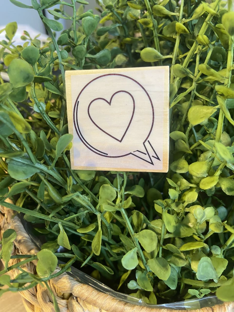 Carimbo figuras M - falando em amor