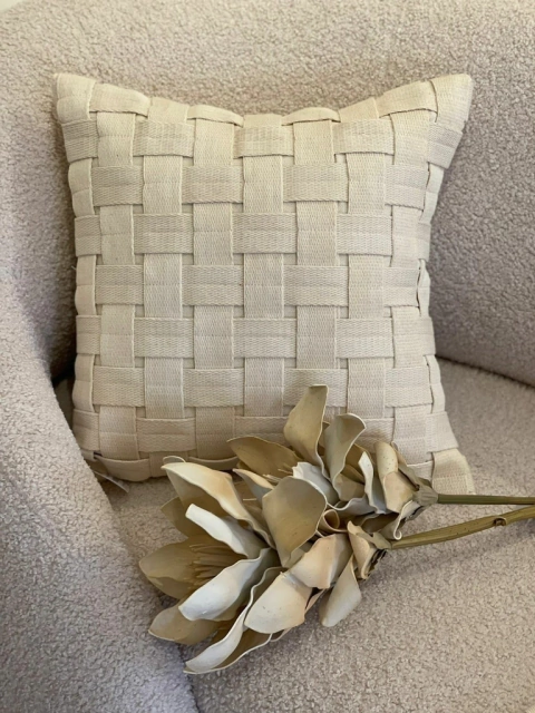 Almofada trancê quadrada Off White