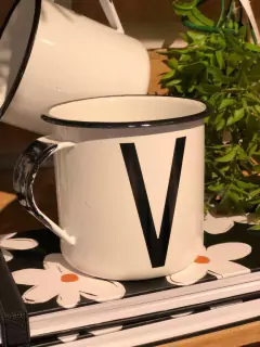 Caneca Alfabeto na internet