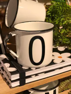 Caneca Alfabeto - Studio54decora
