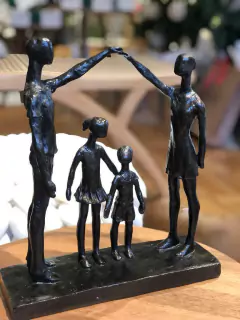 Escultura família - loja online