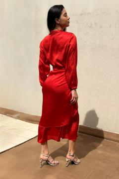 Pareô Toque de Seda Creta Vermelho na internet