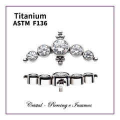 Top cluster con 5 zirconias y filigranas en Titanio Grado Implante ASTM-F136 - comprar online