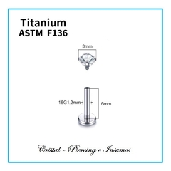 Labret con cristal engarzado prong-set en Titanio Grado Implante ASTM-F136 - comprar online