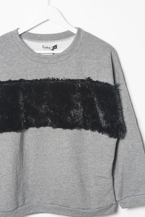 Buzo recorte peluche Gris