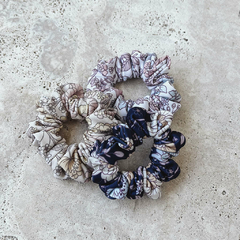 SCRUNCHIE ESTAMPADA en internet