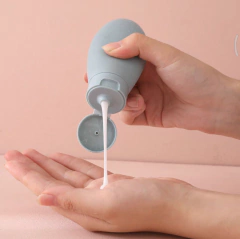 Set Viaje X 4 Envases Porta Cosmético Dispenser Shampoo/crema - tienda online