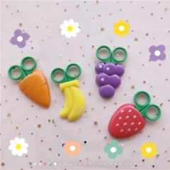 Tijera con iman kawaii - tienda online