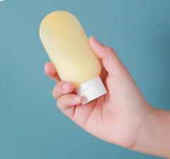 Imagen de Set Viaje X 4 Envases Porta Cosmético Dispenser Shampoo/crema