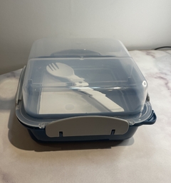 Imagen de Taper Salad Box Cuadrado Con Divisiones + Cubierto - 1450ml Doble