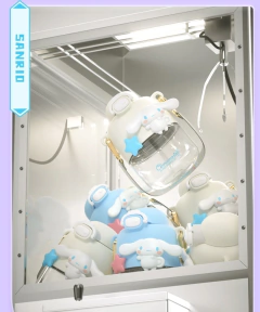 Imagen de Botella - Vaso Sanrio Kawaiii Kuromi Cinnamoroll My Melody Purin de 550ML con Sorbete