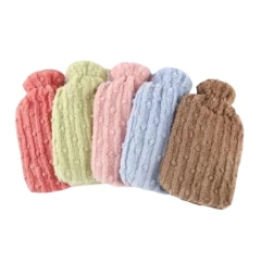 Bolsa De Agua Caliente De 2lts Con Funda Tejida Pompones - comprar online