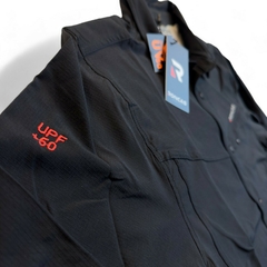 CAMISA NEGRA en internet