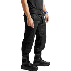 Bombacha Americana Fit Gabardina Negra T:50-54 (1121207) en internet