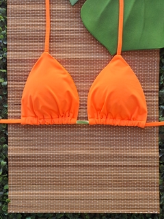 CORTININHA MARQUINHA PERFEITA (LARANJA FLUORESCENTE) - comprar online