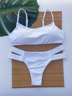 TOP CARIBE E CALCINHA FIO DUPLO 2 TIRAS (BRANCO)