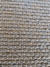 Tapete artesanal Tranças em algodão areia, algodão cinza e sisal camelo. - comprar online