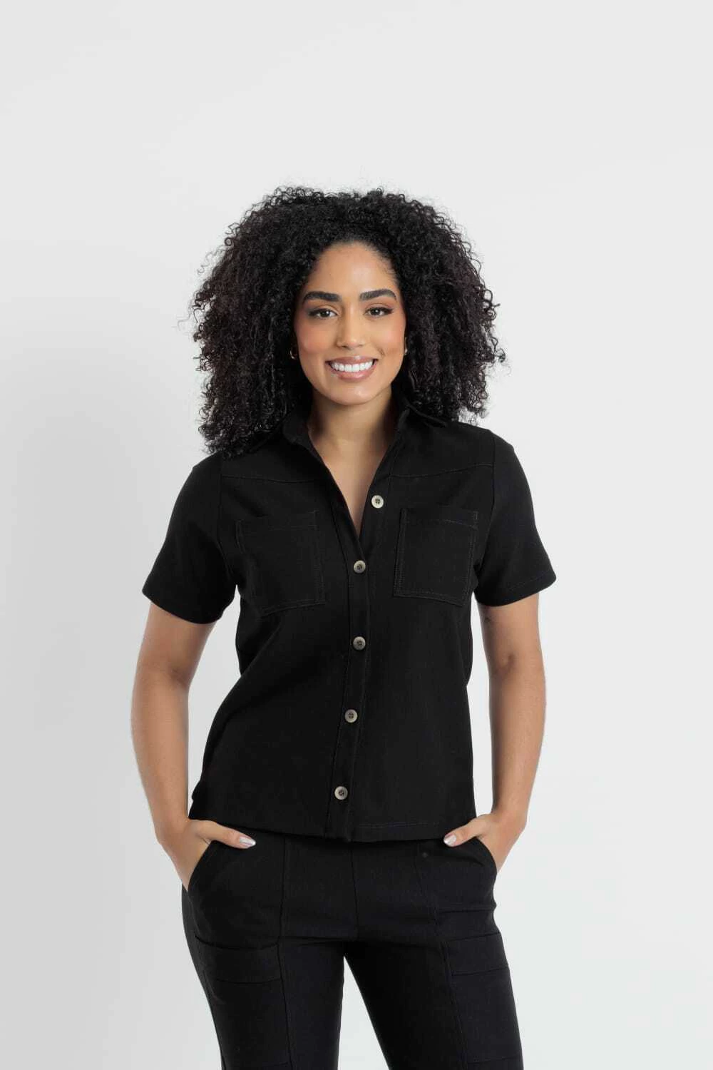 Camisa Manga Curta Renata Preta